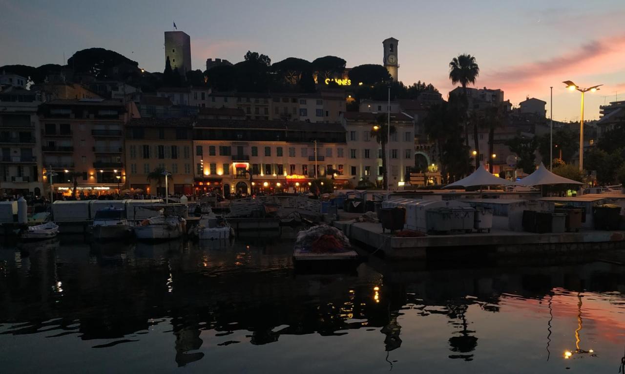 Beau meublé 3 pièces 60 m² Cannes Le Suquet Extérieur photo