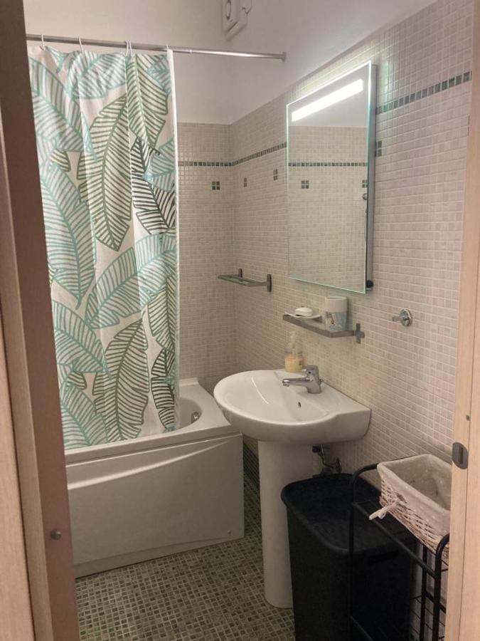 Beau meublé 3 pièces 60 m² Cannes Le Suquet Extérieur photo
